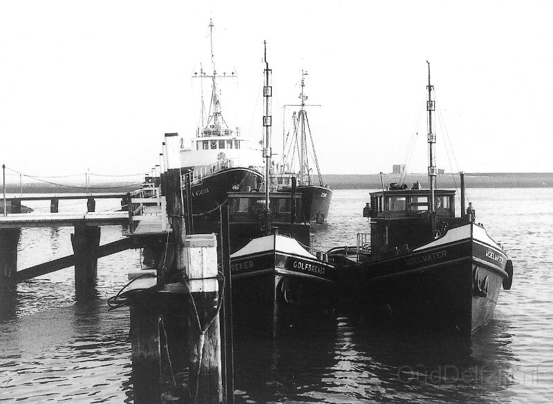 Loodsboten en sleepboten Delfzijl.jpg